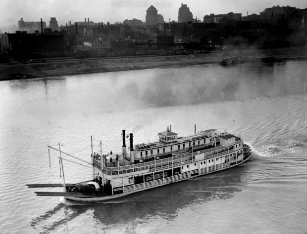 Golden Eagle steamboat, 1947